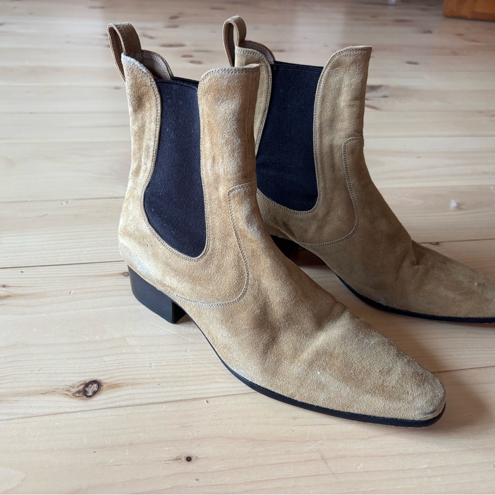 Doen Tan and Black Ankle Boots
